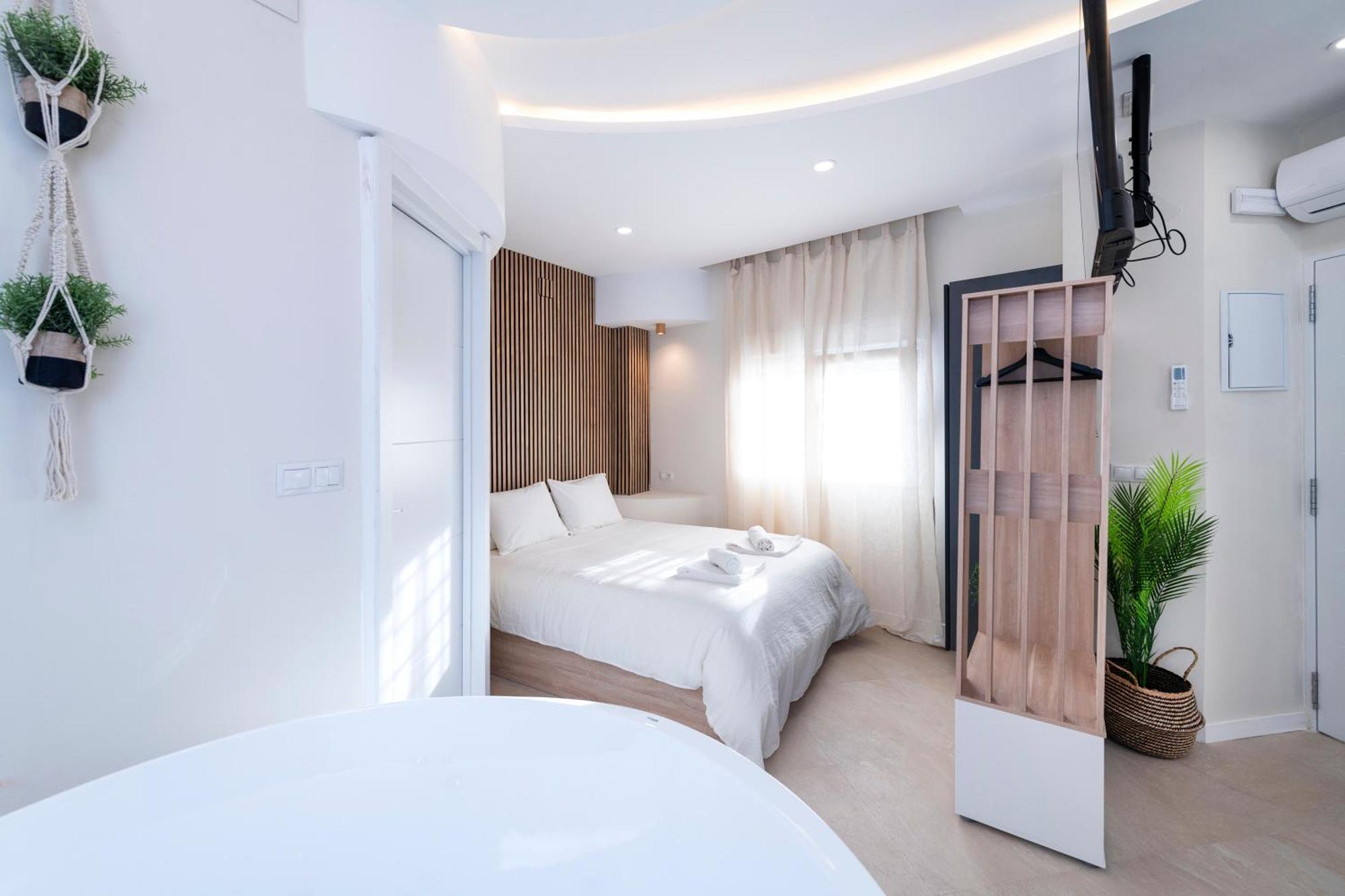 Appartamento Malaga Boutique V.V Luxury Jacuzzy Esterno foto