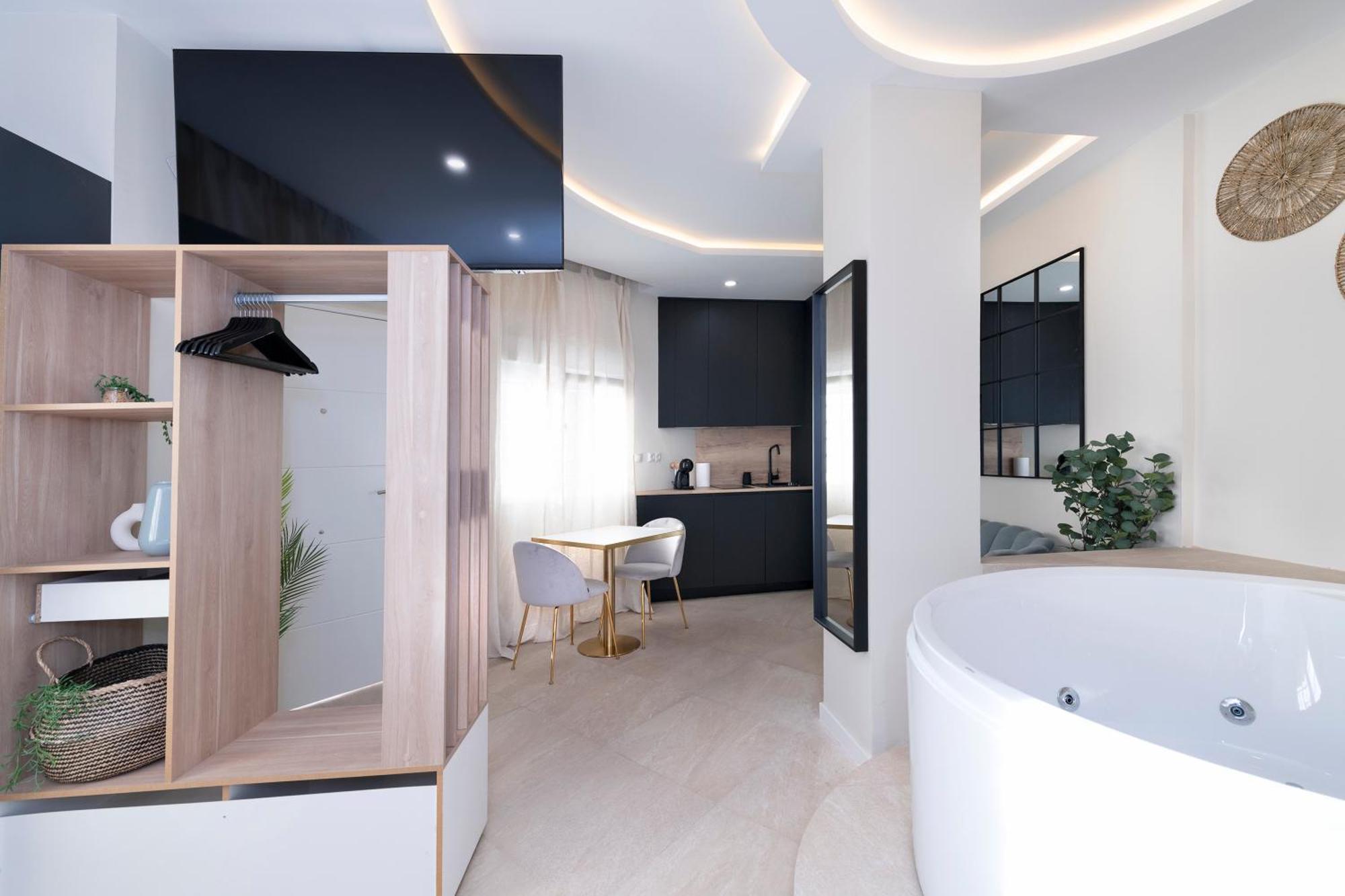 Appartamento Malaga Boutique V.V Luxury Jacuzzy Esterno foto